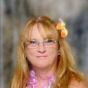 Meet your Posher, Cyndie